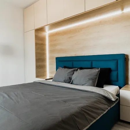 Apartament Skylark - Singapore Penthouse With Jacuzzi & Panoramic View