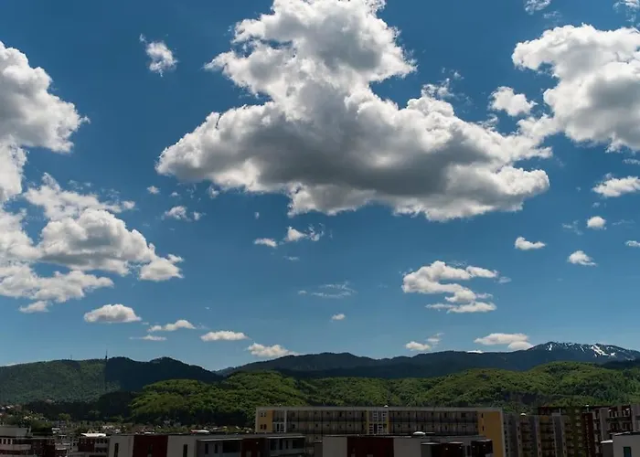 Skylark - Singapore Penthouse With Jacuzzi & Panoramic View *